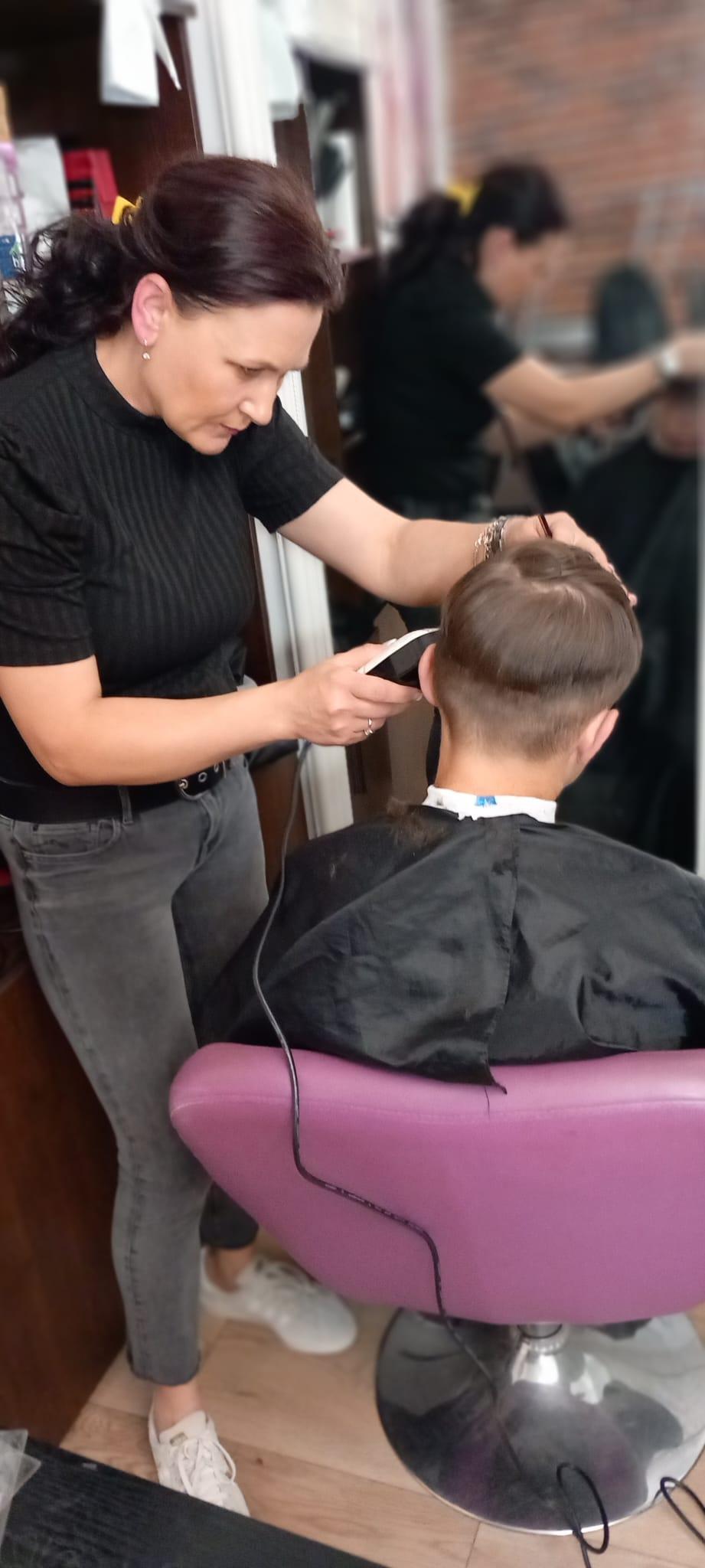 Curs Frizerie Barbering – Cod COR 514113